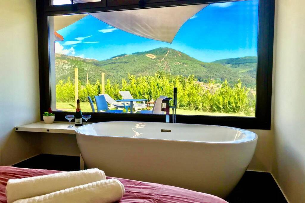 Casa Nueva De Vigo Rural Mos Con Jacuzzi Y Chimenea Para Escapada Romantica المظهر الخارجي الصورة
