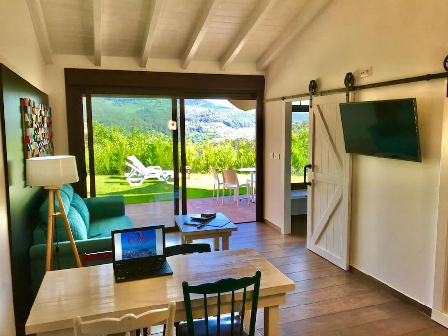 Casa Nueva De Vigo Rural Mos Con Jacuzzi Y Chimenea Para Escapada Romantica المظهر الخارجي الصورة